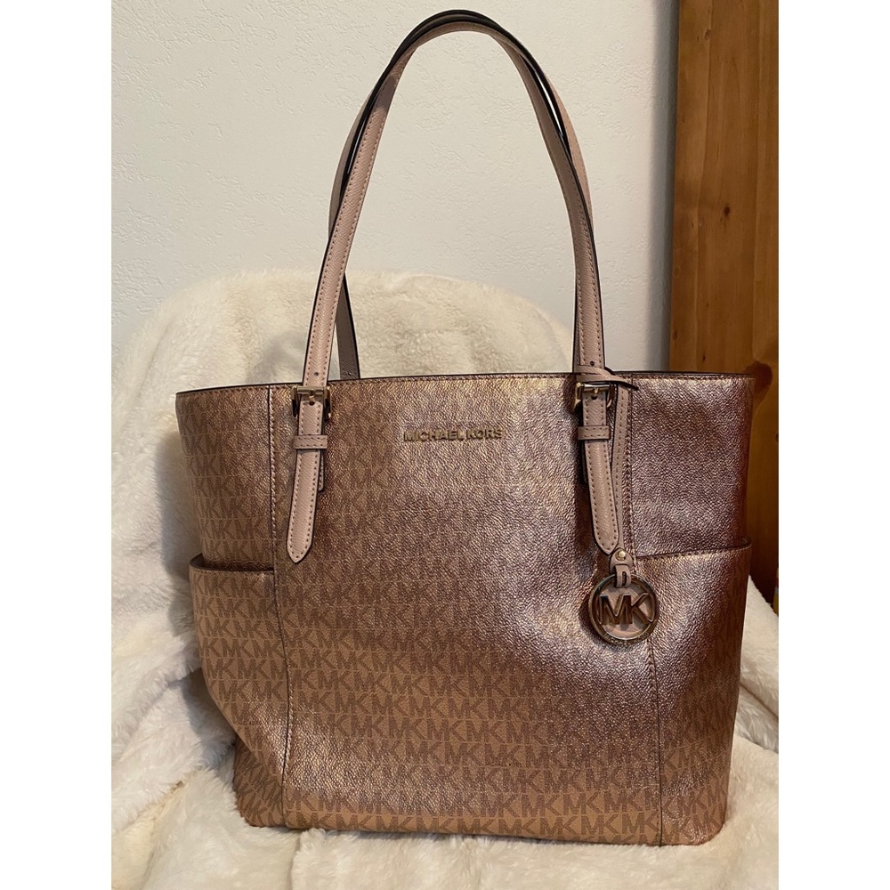 Michael Kors Metallic Signature Jet Set Tote
